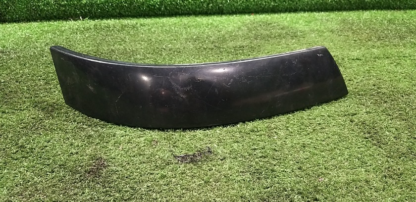 PANEL DE ESQUINA FRONTAL DINA RH 2003