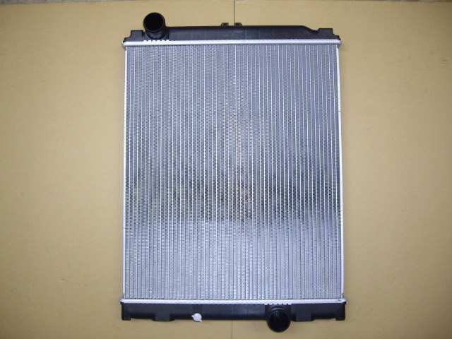 [MC-127006] RADIADOR CANTER 97/06 C/E 22X19