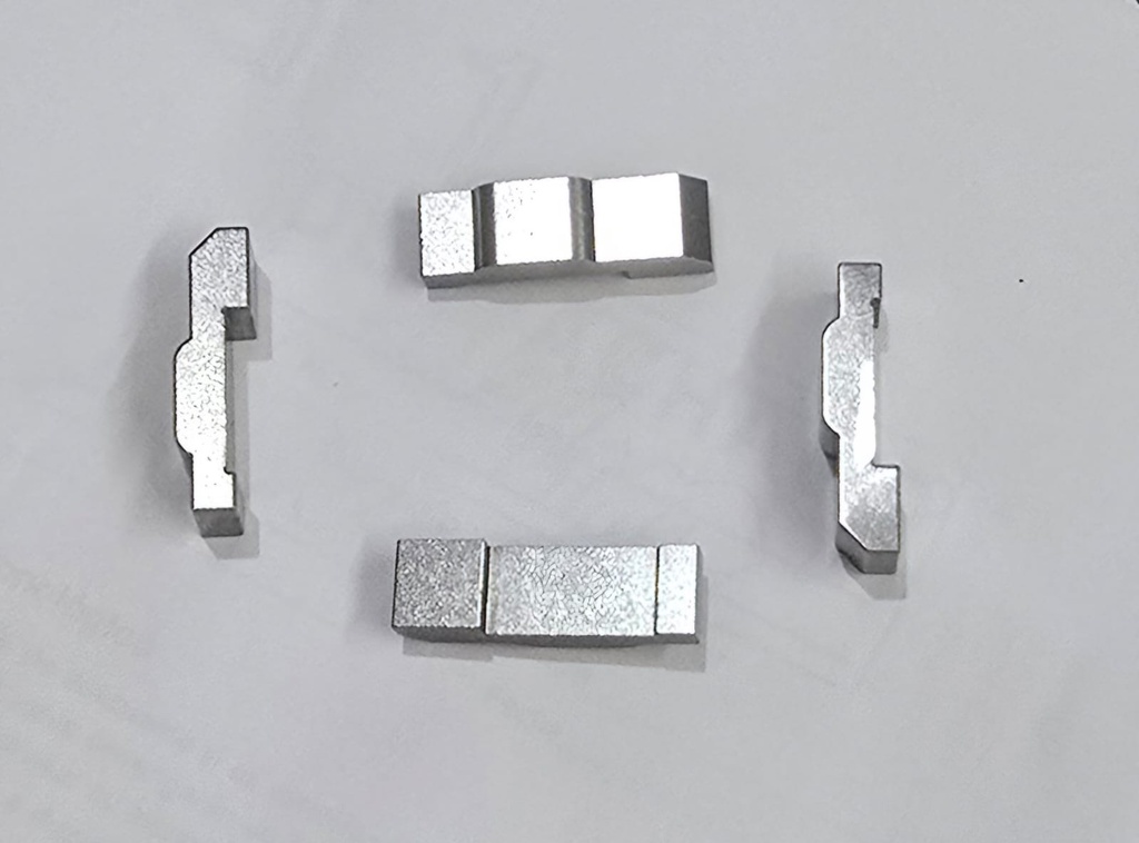 [33365-36030] UÑA TRANSM. 14B 1ra Y REV