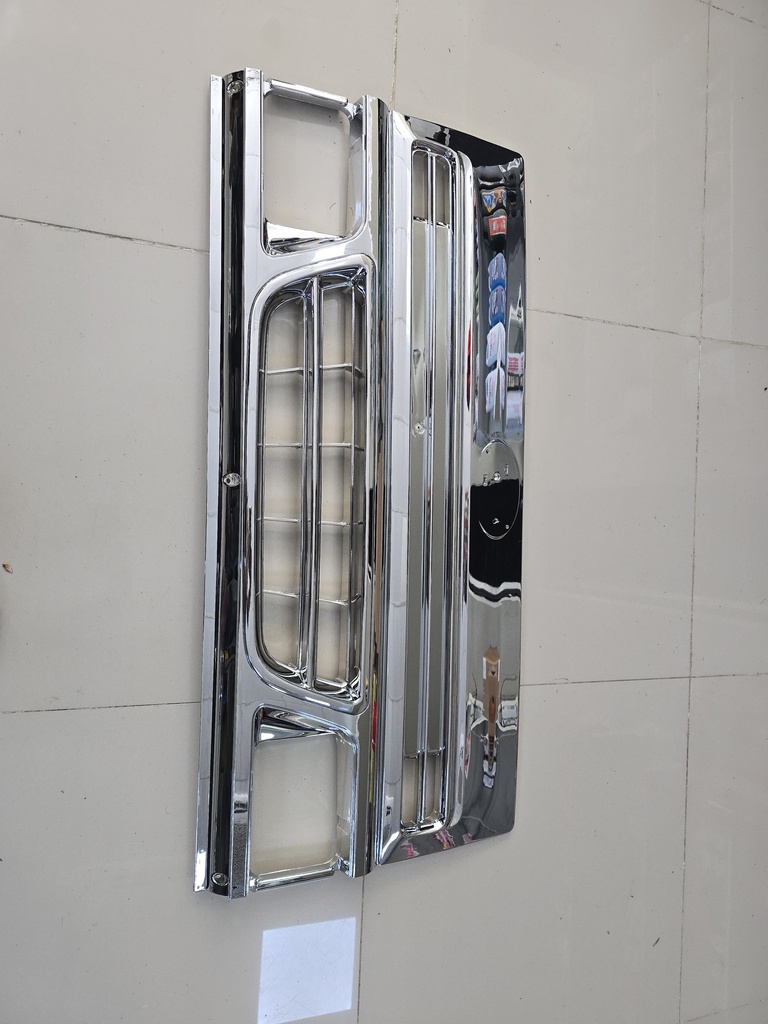 PARRILLA DAIHATSU DELTA C/A CHOME -4