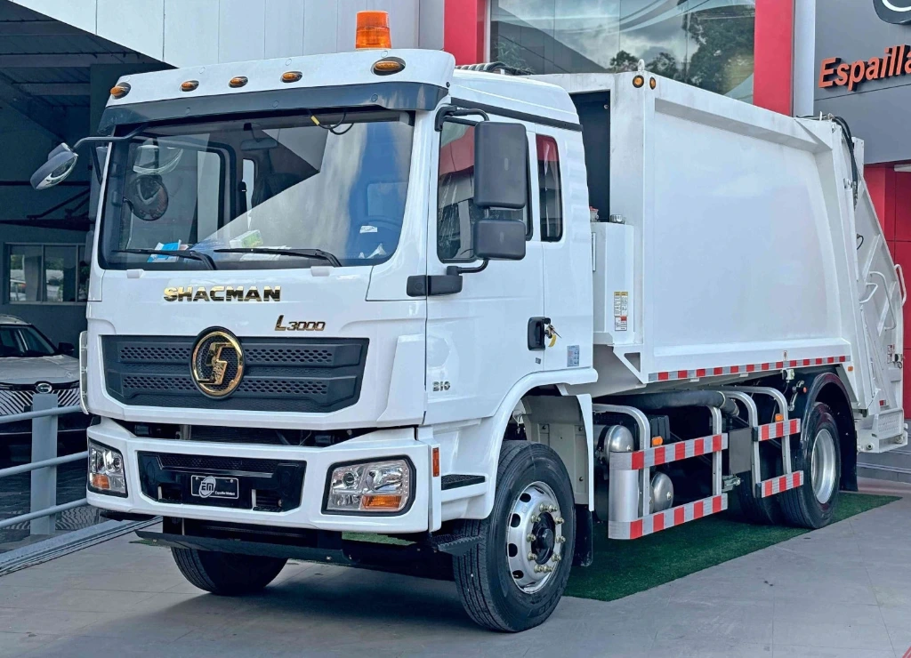 BONETE SHACMAN L3000